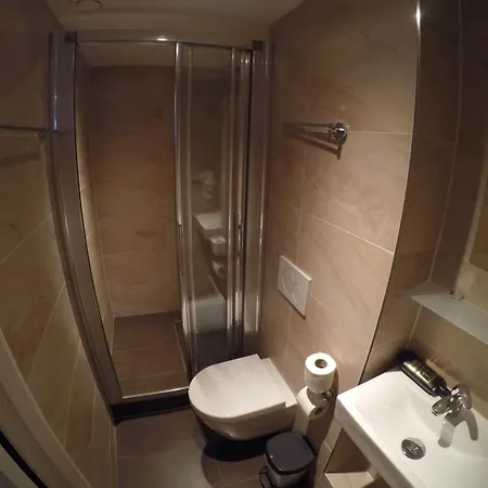 Hotel The Old Nickel