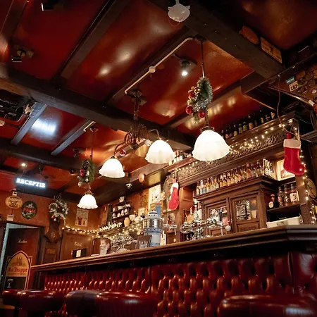 מלון The Old Nickel