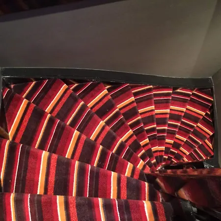 מלון The Old Nickel