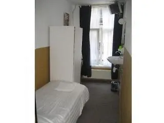 The Old Nickel Otel *