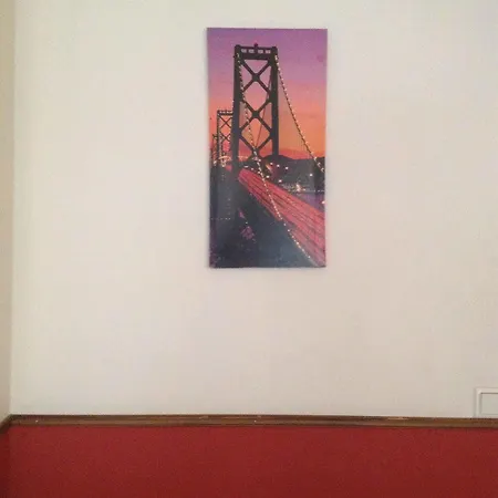 מלון The Old Nickel *