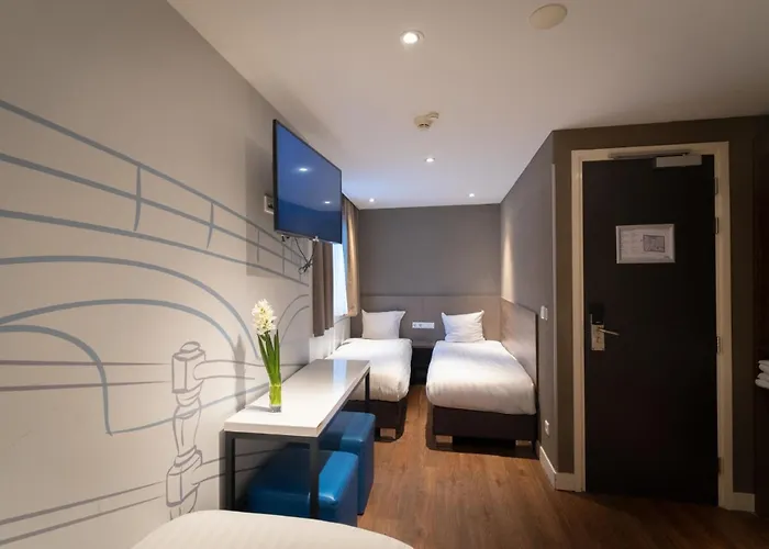 The Old Nickel Hotel