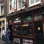 老尼克尔酒店 酒店