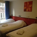 老尼克尔酒店 酒店 *